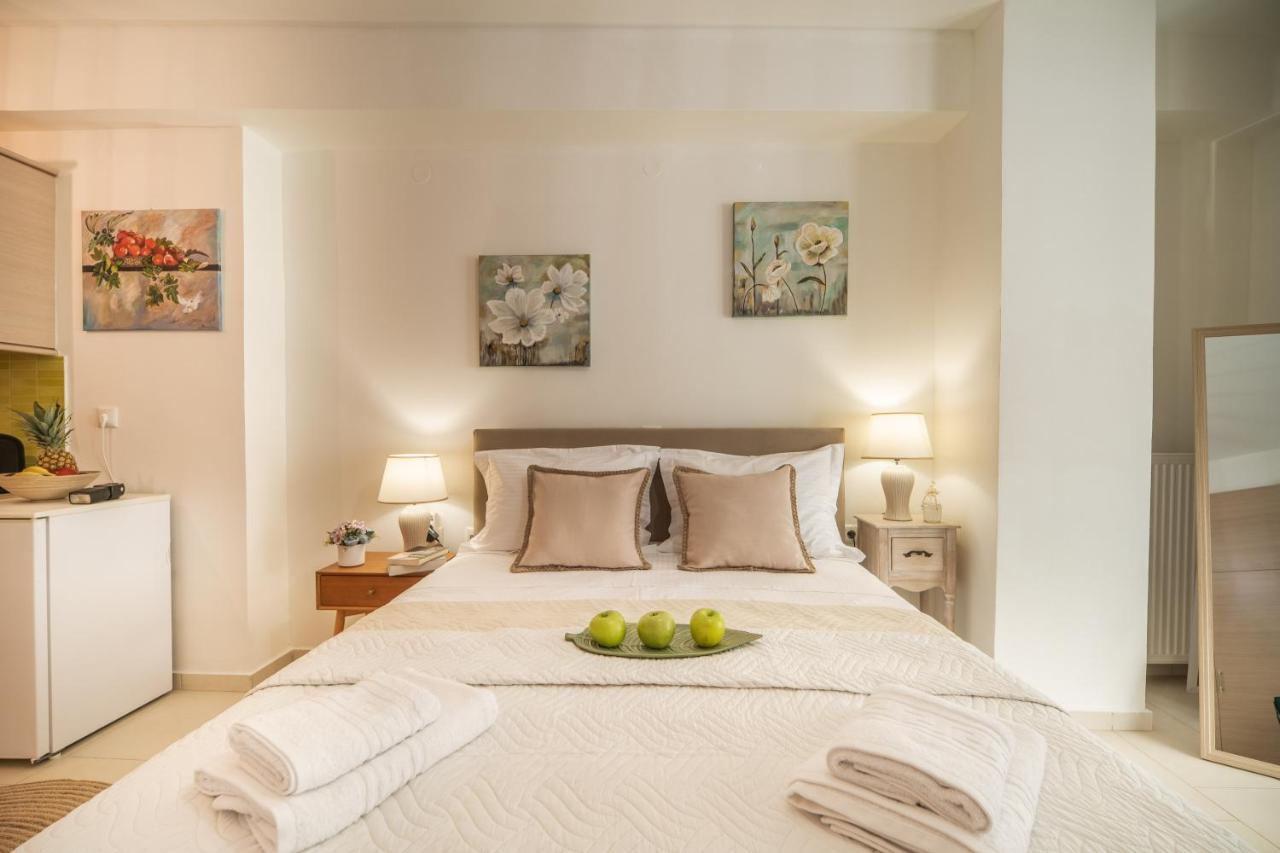 Myrtia Apartment Few Steps From The Sea Chania  Buitenkant foto