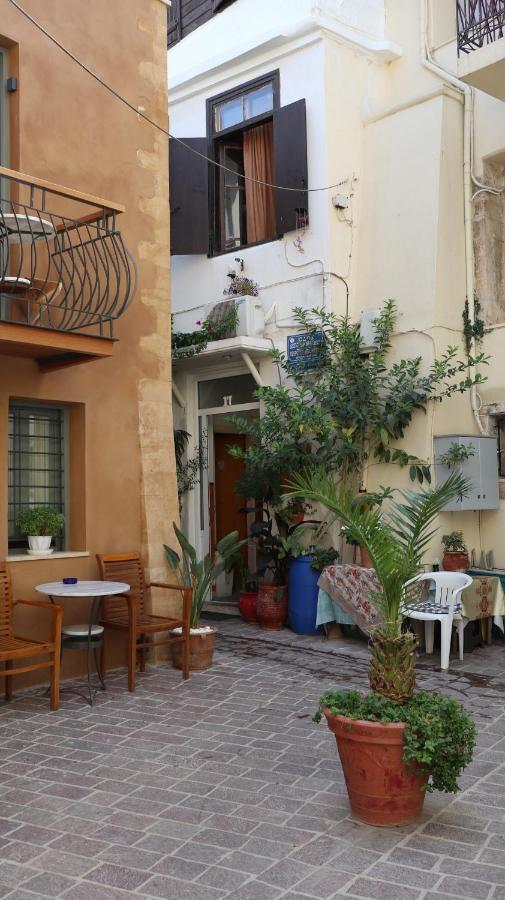 Myrtia Apartment Few Steps From The Sea Chania  Buitenkant foto