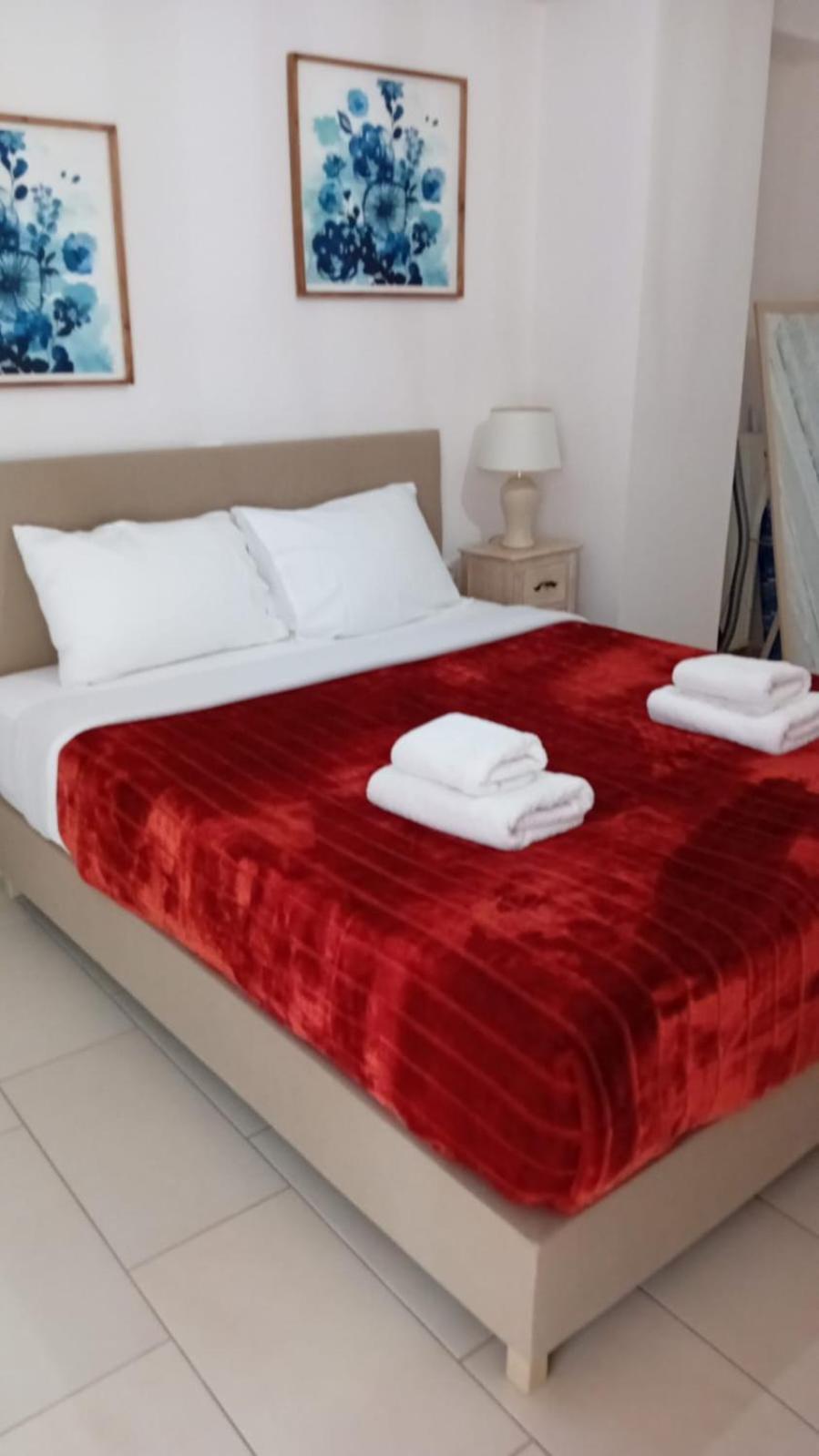 Myrtia Apartment Few Steps From The Sea Chania  Buitenkant foto